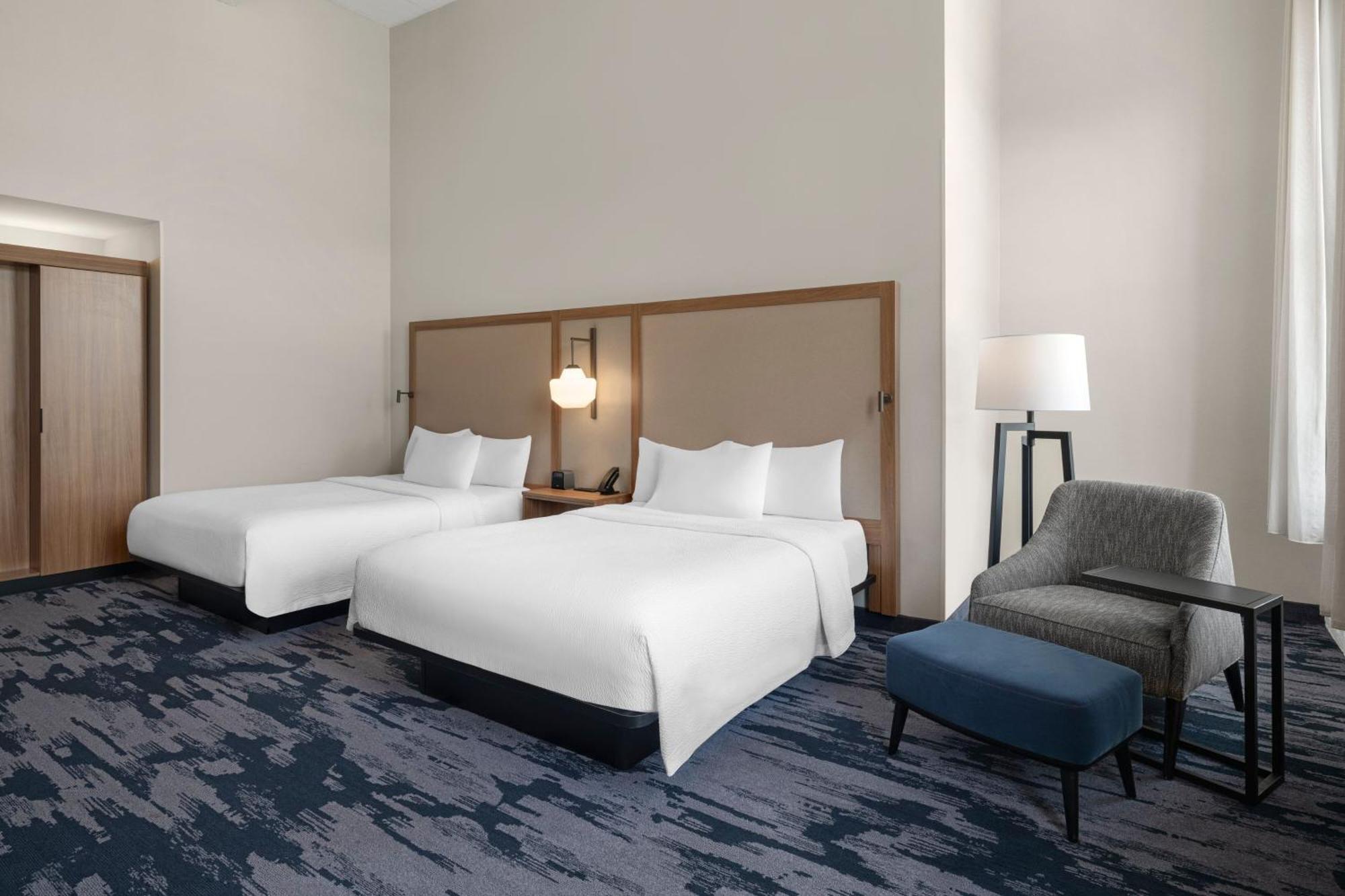Fairfield Inn & Suites Madison Historic Eagle Cotton Mill ภายนอก รูปภาพ