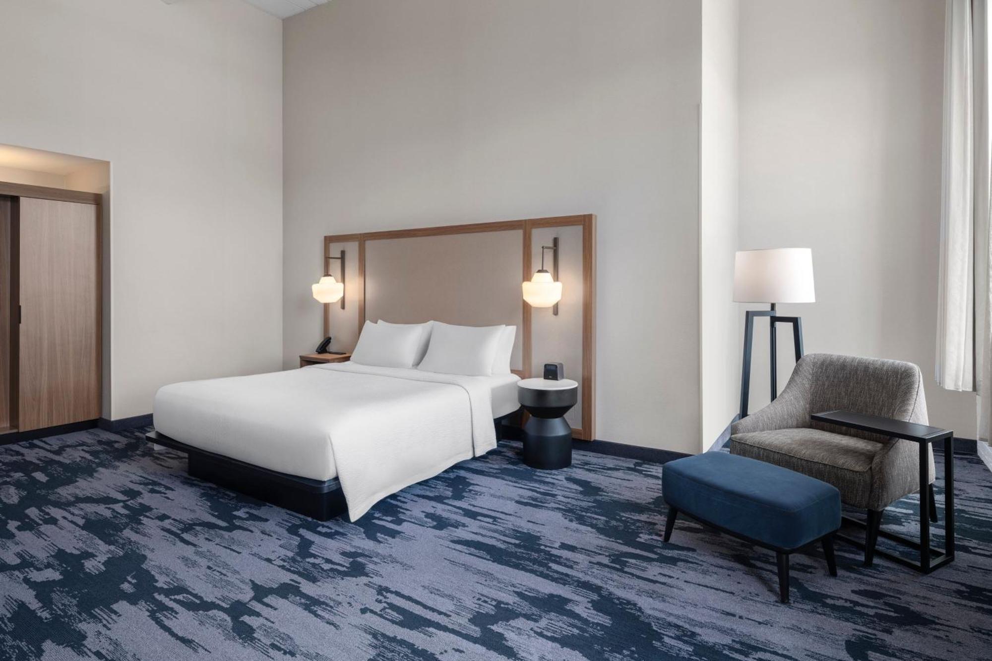 Fairfield Inn & Suites Madison Historic Eagle Cotton Mill ภายนอก รูปภาพ