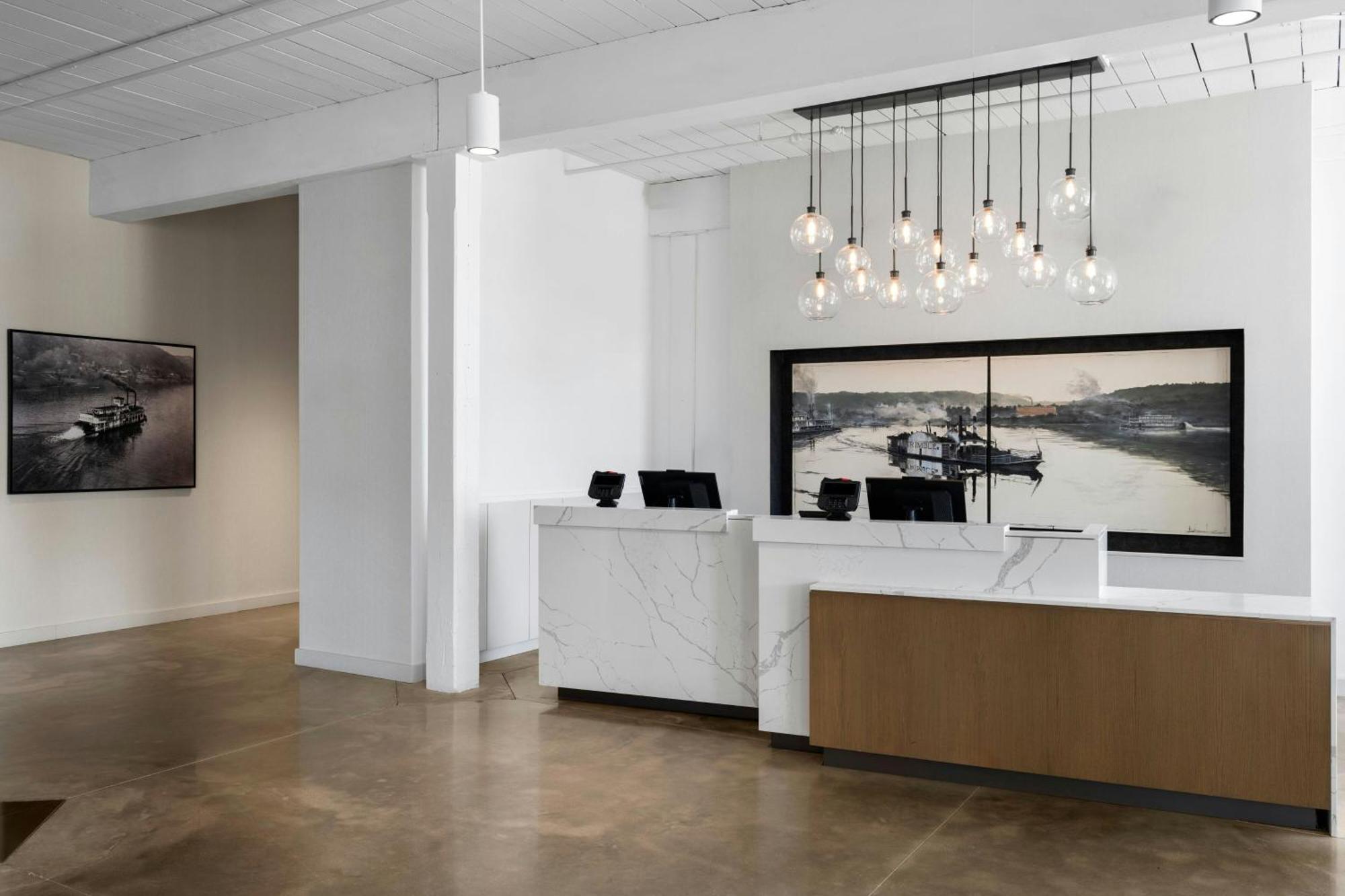 Fairfield Inn & Suites Madison Historic Eagle Cotton Mill ภายนอก รูปภาพ